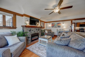 Pet-Friendly Haven: Near Parks + 5 Min to Downtown